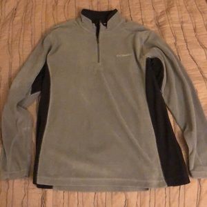 Columbia long sleeve sweater